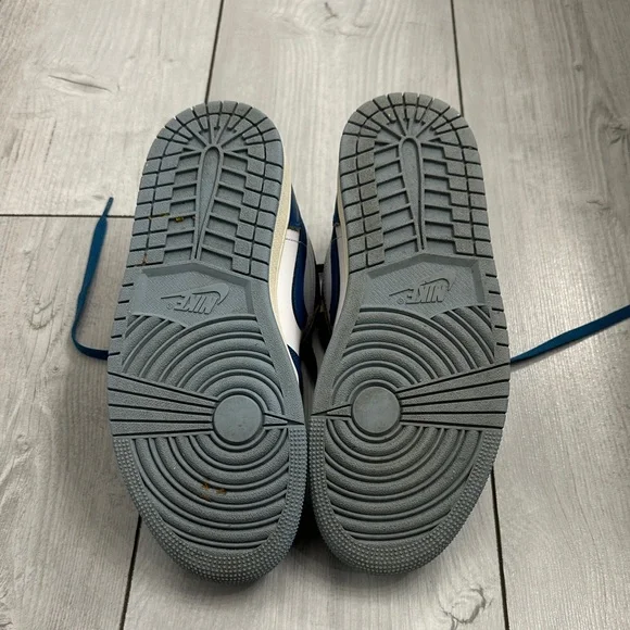 Men’s Jordan 1 Low SE 'Industrial Blue Size 7.5 - Picture 9 of 9